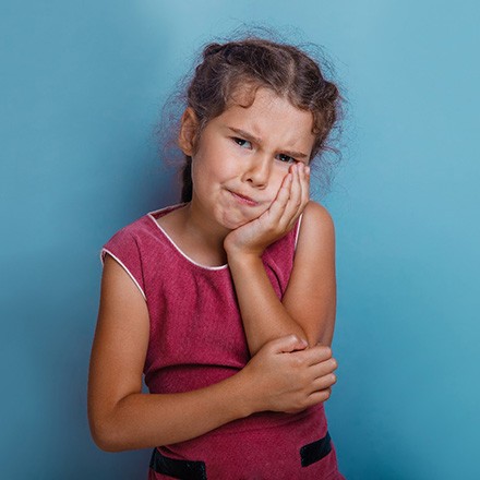 Little girl who needs to visit South Loop emergency pediatric dentist