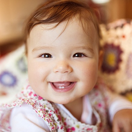 Baby with two bottom teeth